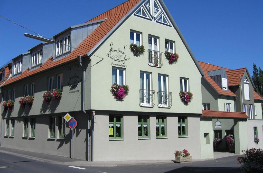 Muhlbach House | Weinstube Schwalbennest