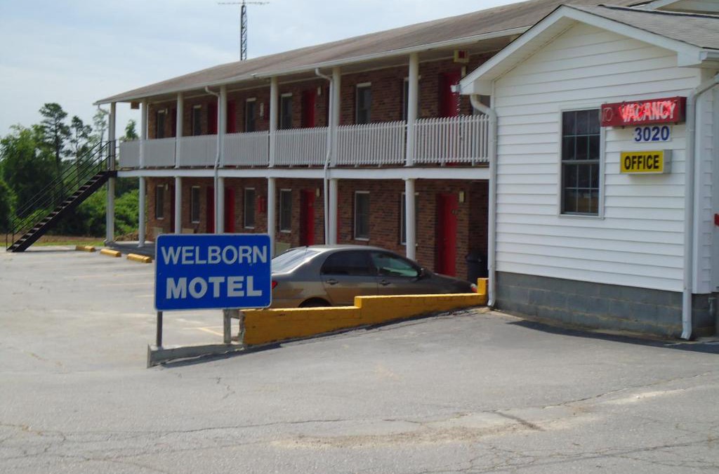 Hamptonville Hotel | Welborn Motel - Hamptonville