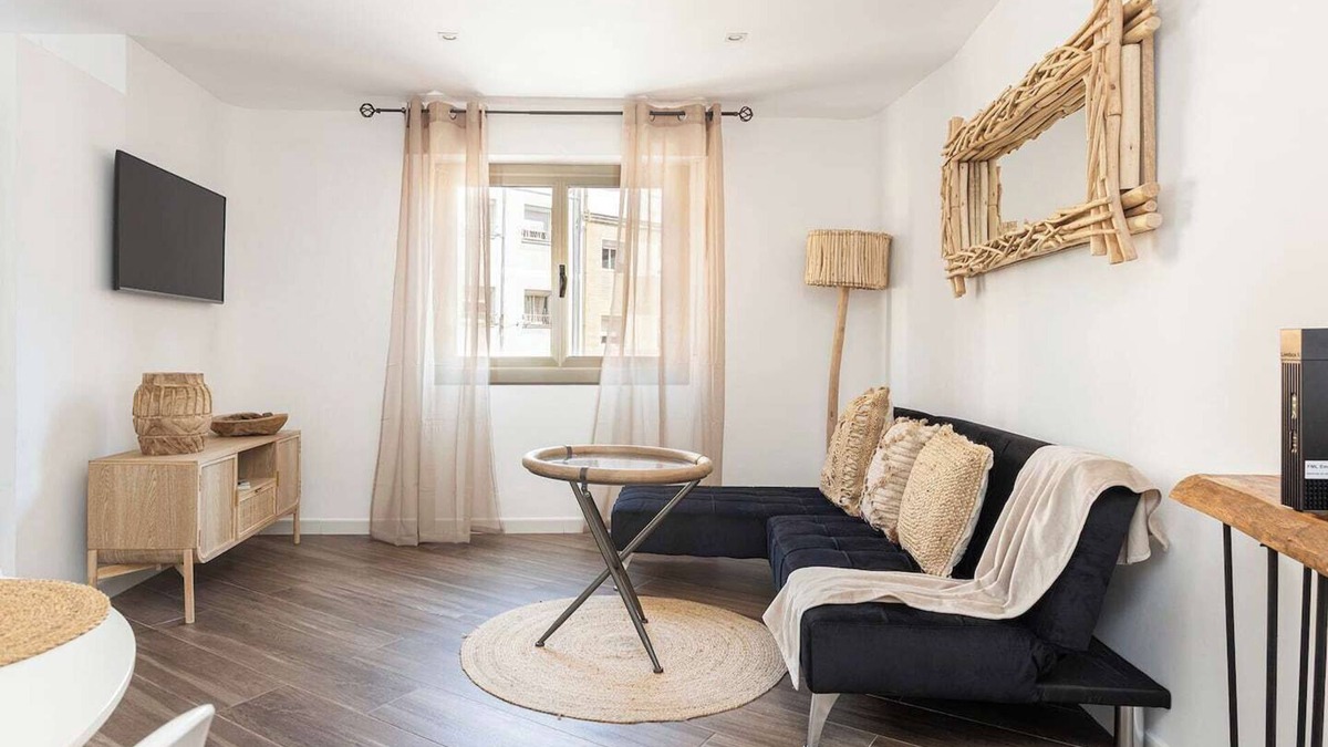 Esplugues de Llobregat Apartment | Welcome to my home! Recently renovated 3 bedroom apartment, in the neighborhood of Esplugues