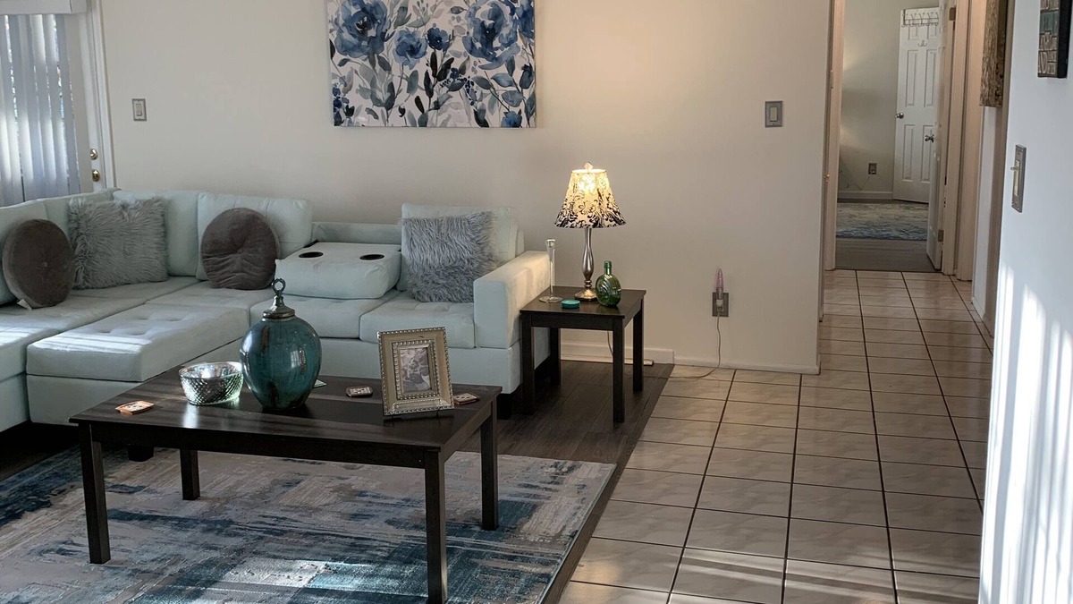 Mount Laurel Condo | Welcome Home Lots of LIGHT, AIRY and SUPER CLEAN !!