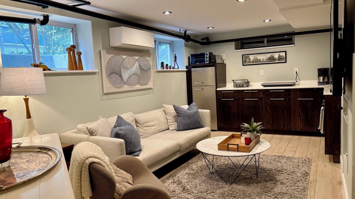 Flatbush Apartment | Welcome Home