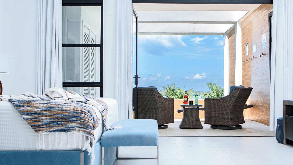 Reading Villa | Welcome N/H Villa Paradise in enchanting Reading, Montego Bay with AC, Gym, WiFi