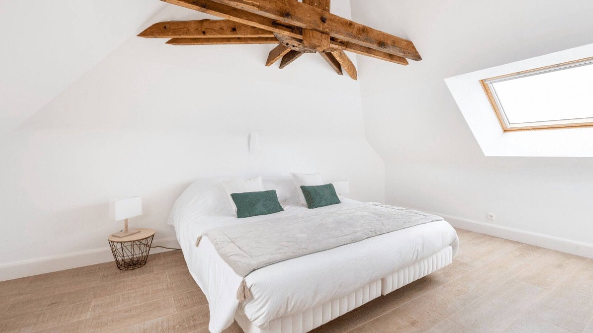 Becherel Hotel | Welcome to Arsene Gardens