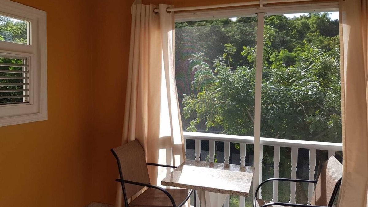 Cades Bay Cottage | Welcome to Avignon cottage