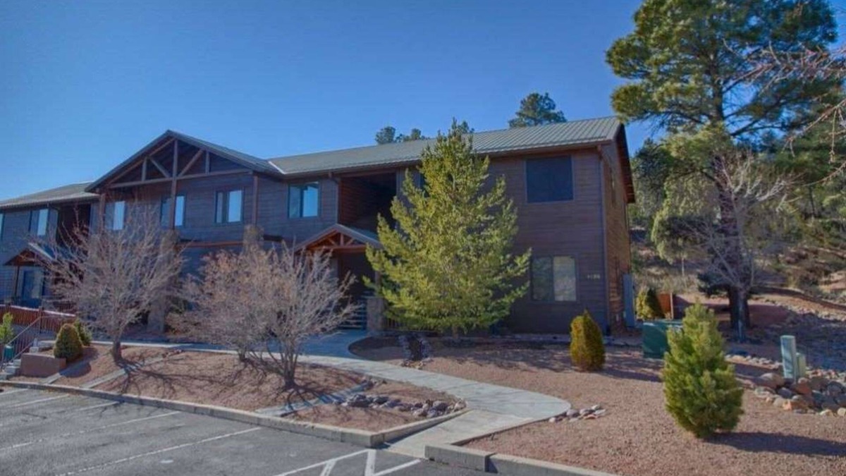 Show Low Condo | Welcome to “Buffalo Pines”