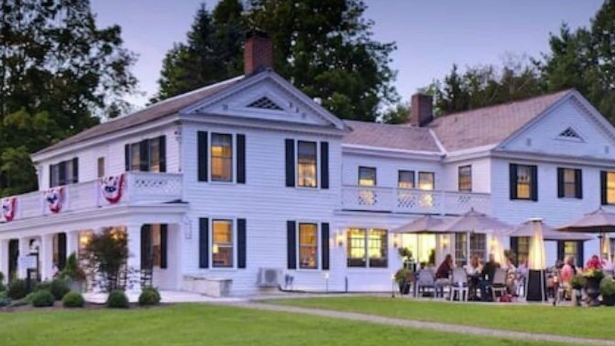Dorset House | Welcome to "Bumblinn" ~ Historic Dorset, VT