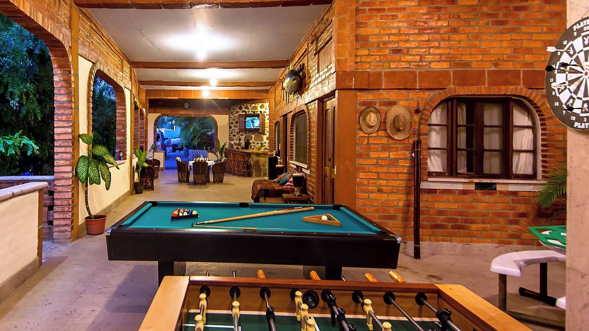 Litibu House | Welcome to Casa Tortuga Litibu.nHacienda style home with beautiful ocean views.