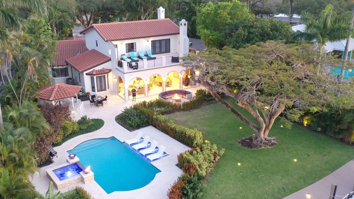 Tarpon River House | Welcome to Forever Poinciana!