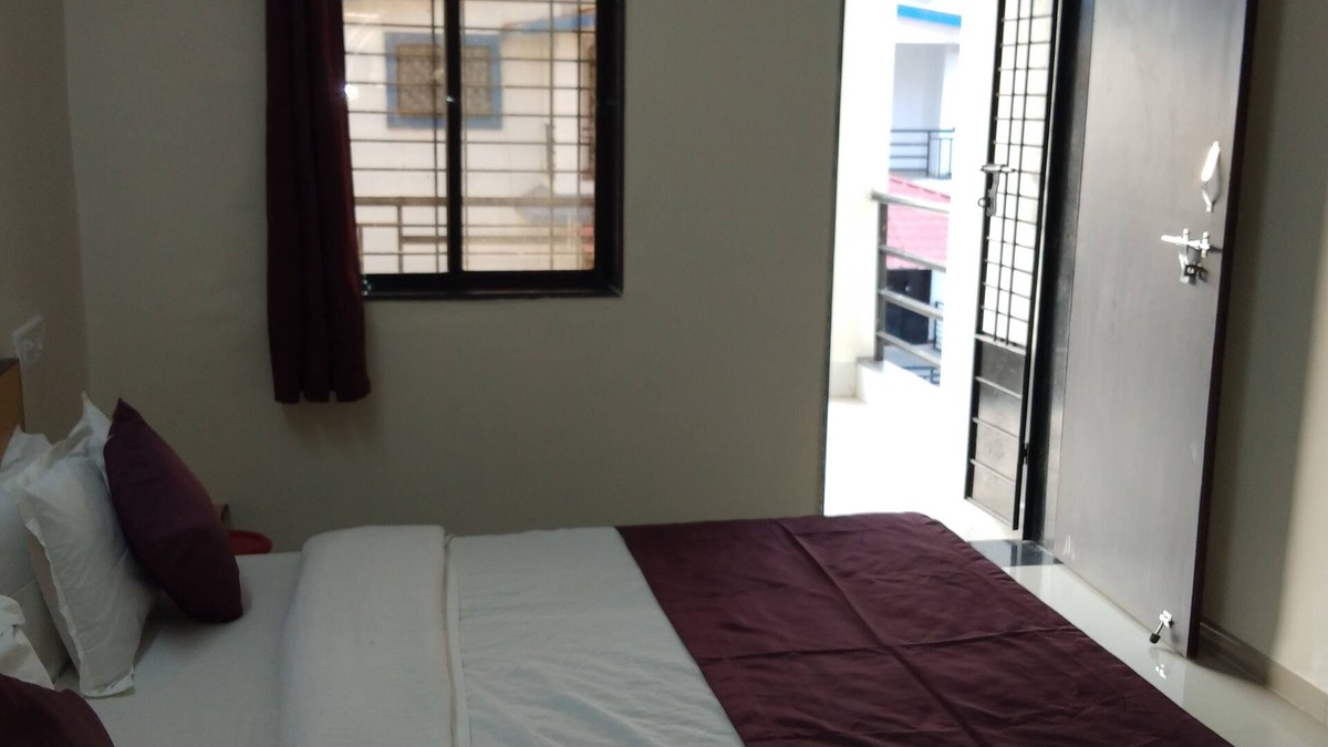 Surgana House | Welcome To Jalsa Holiday Home where luxury Comforts & Peaceful Nature Awaits you