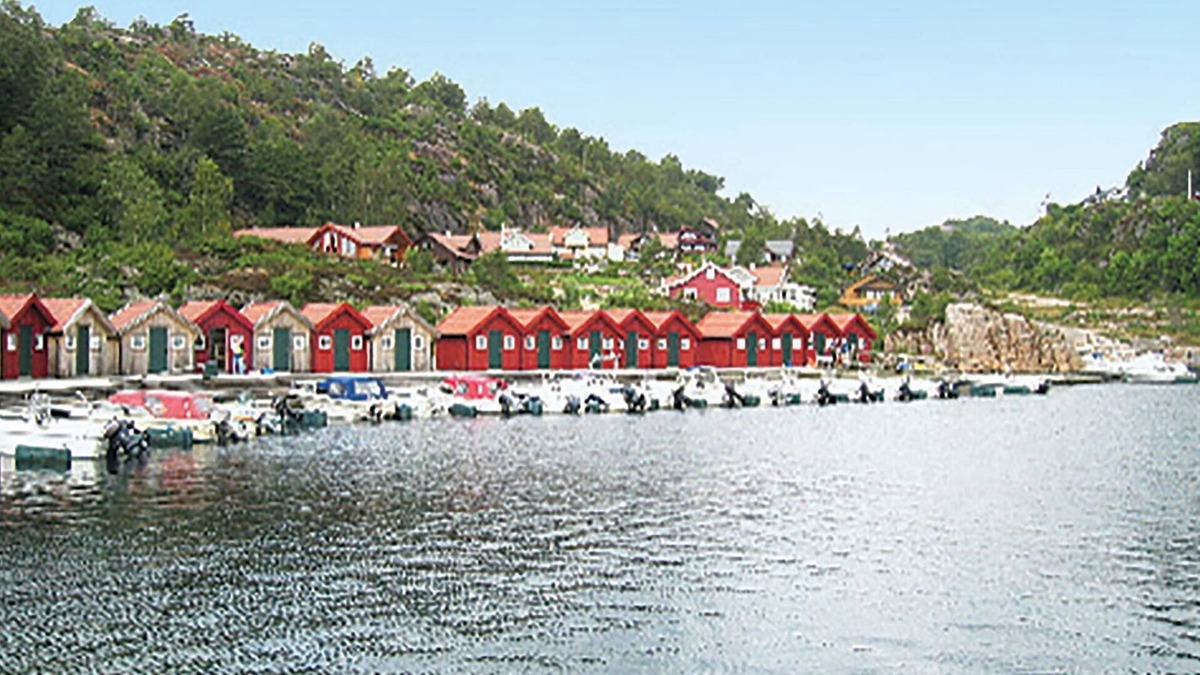 Lindesnes House | Welcome to Lindesnes and Svennevik, near the southernmost point of Norway.