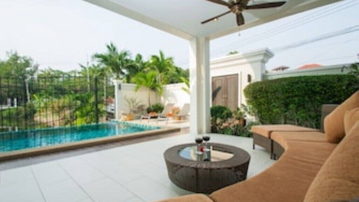 South Pattaya Villa | Welcome to our beautiful villa with private pool