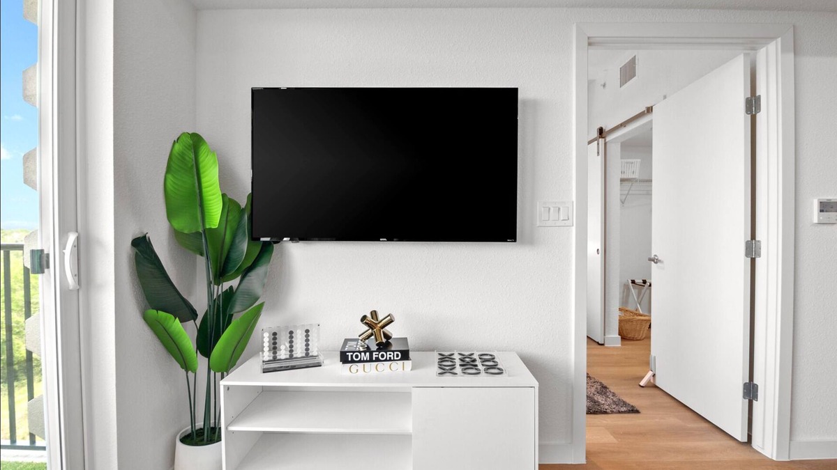 Addicks Apartment | Welcome to our cozy 1-bedroom apartment in the Med District. Lone Star Retreat