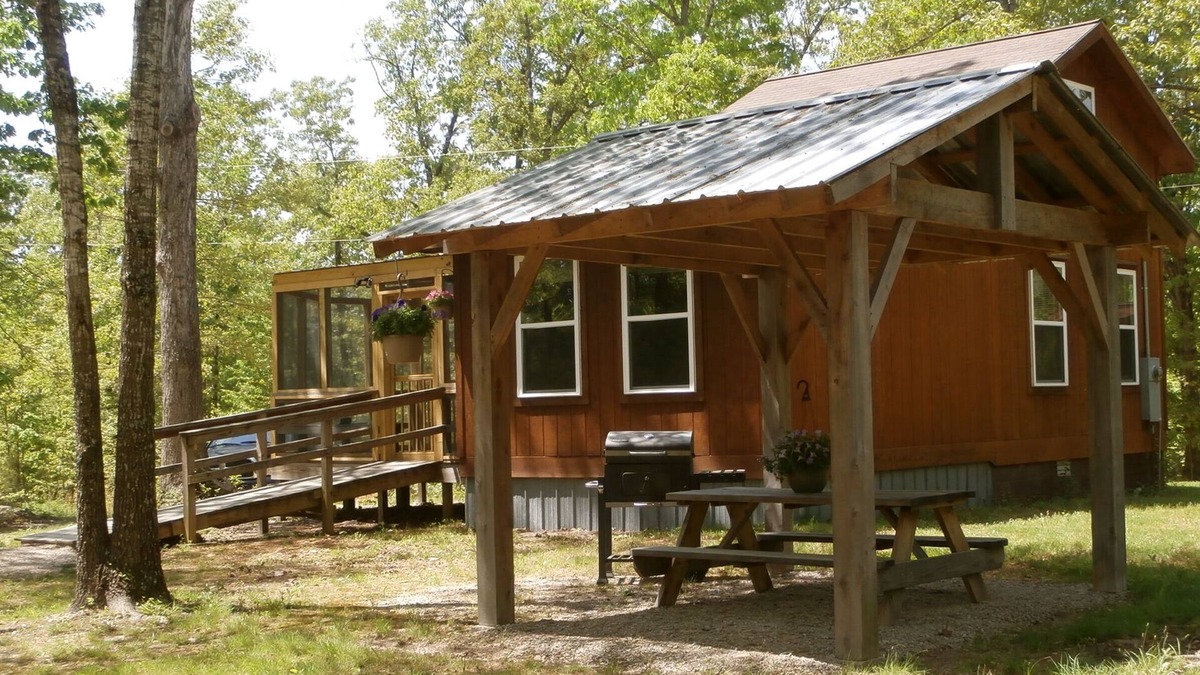 Bruno Cottage | Welcome To Our Cozy And Private Ozark Mountains Cottage.