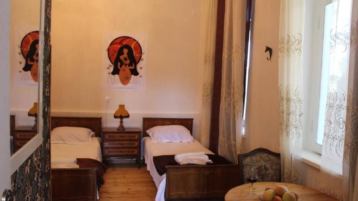 Sighnaghi House | Welcome to our cozy house with a breathtaking view of the mountains.