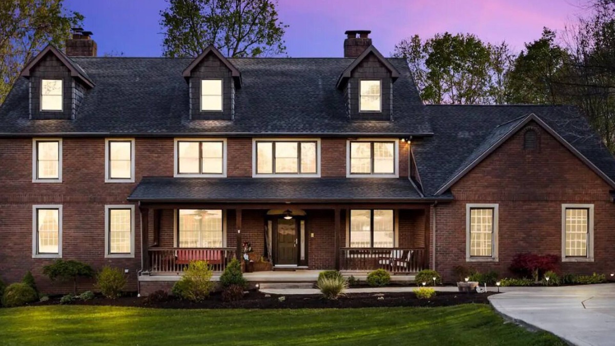 Cambridge House | Welcome to our Secluded Retreat Home, near Salt Fork State Park, Cambridge, Ohio