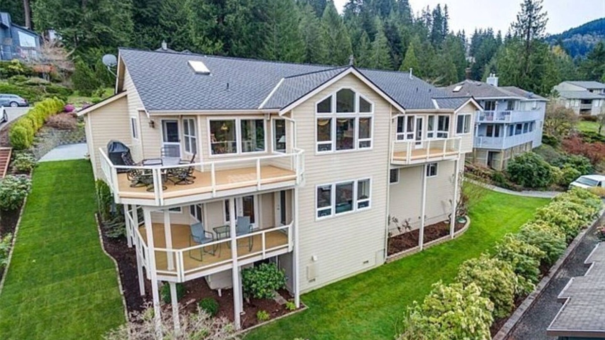 Sudden Valley House | Welcome to Pinnacle Perch – Sunniest Spot in Sudden Valley’s Most Desired Gate