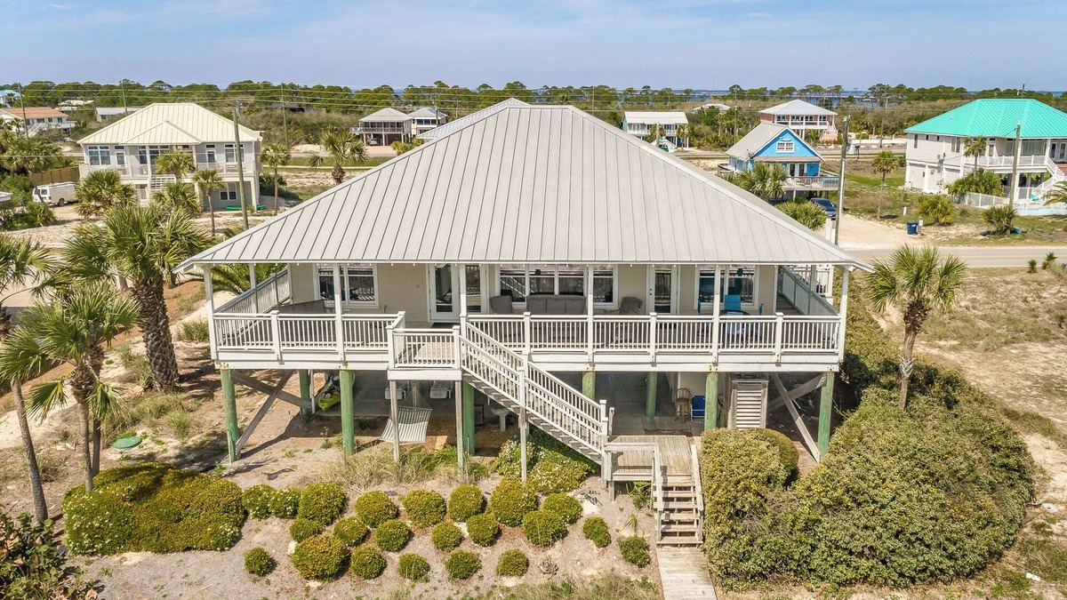 St. George Island House | Welcome to Salty Dawg!