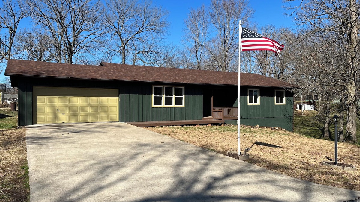 Cassville House | Welcome to Sherwood Forest