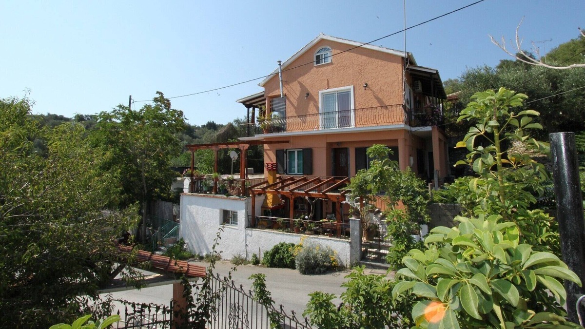 Gaios Apartment | Welcome to Sofia Apartment 2