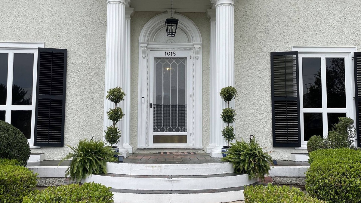 Summerville House | Welcome to Summerville! 1.0 miles from the Augusta National