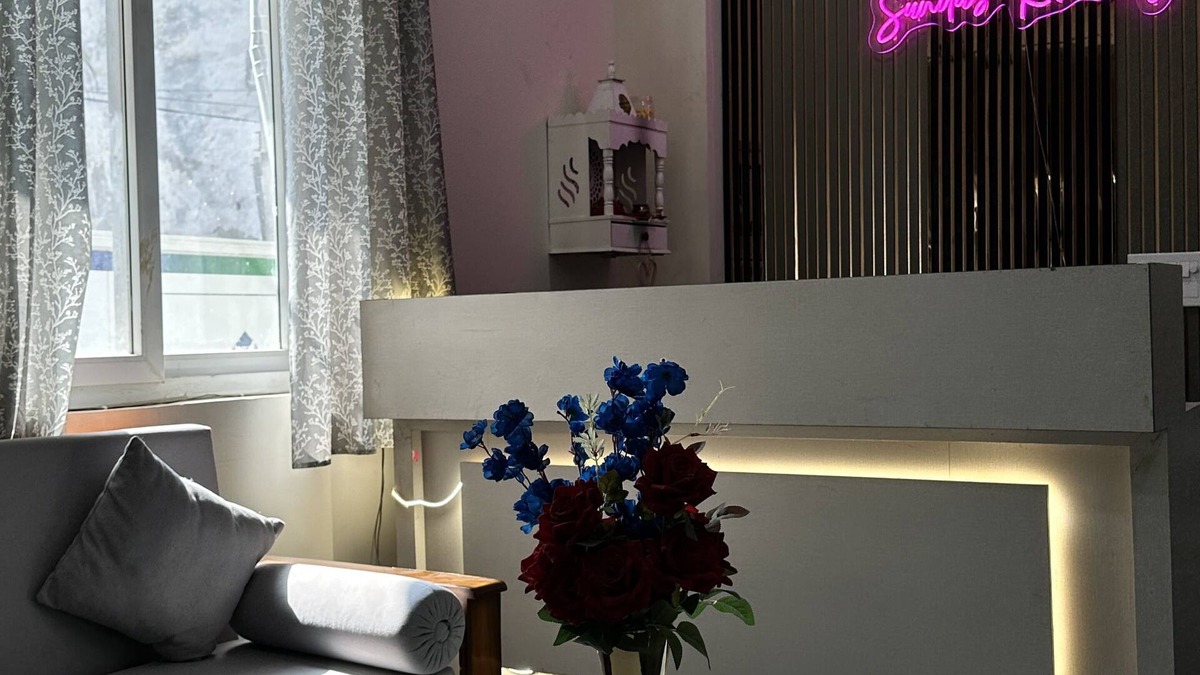 Udyog Vihar Hotel | Welcome to SUNITA’S RESIDENCY, your ideal residence near Cybercity in Gurugram.