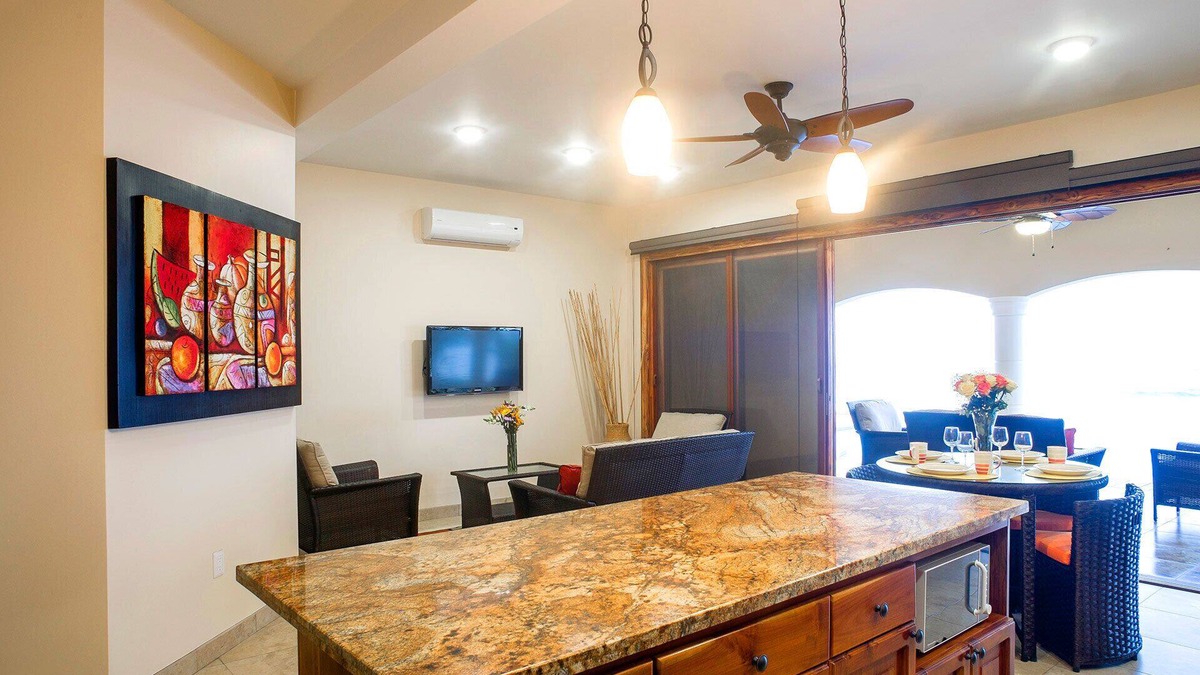 Manglaralto Apartment | Welcome To Sunrise Villa! Get Ready For An Unforgettable Beach Vacation!