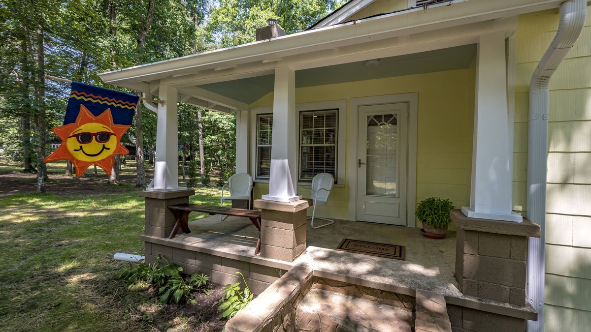 Mentone Cottage | Welcome to Sunshine Cottage