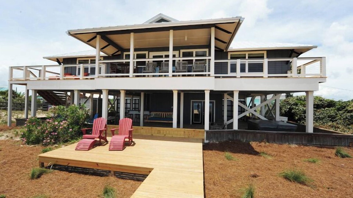 St. George Island House | WELCOME TO TEMPTATION ISLAND where your dreams of an amazing vacation become a reality!