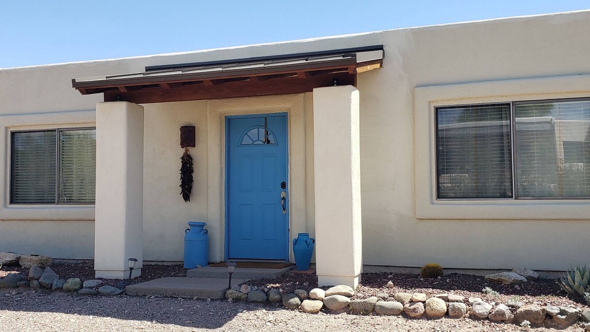 Catalina Ranch Estates House | WELCOME TO THE BLUE DOOR CASITA AT FOUR FLAGS FARM: WAY OUT WEST.