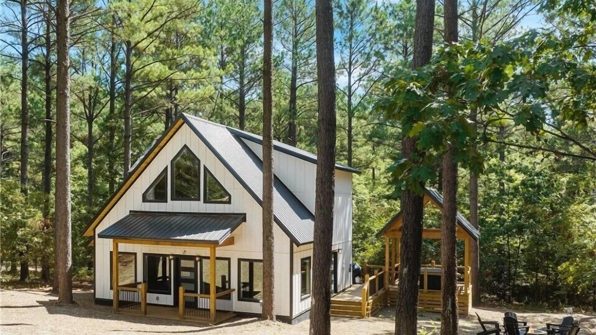 Pickens Cabin | Welcome to the Boujee Bungalow