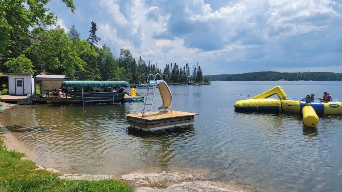 Northern Ontario House | Welcome to The Coon Cage