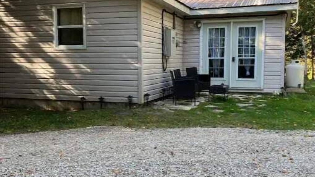 Lion's Head Cottage | Welcome to the cozy and charming BirchCreek Cottage! NBP-2024-315