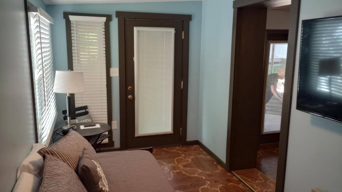 Sutton Bed & Breakfast | Welcome to the historic Elk River Hotel & Cafe! Located riverfront on the beautiful Elk River, and just 2 miles from I-79, you are moments away from all that the Sutton area has to offer. Guest in town to enjoy the gorgeous outdoor scenery and recrea