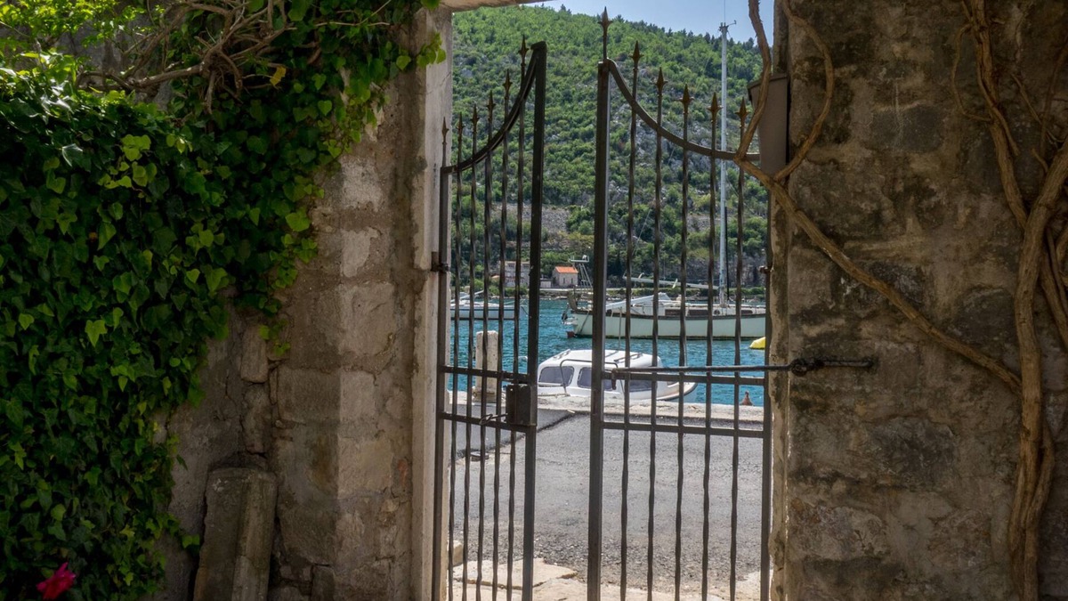 Mokosica House | Welcome to the Holiday Home a 16th century mansion