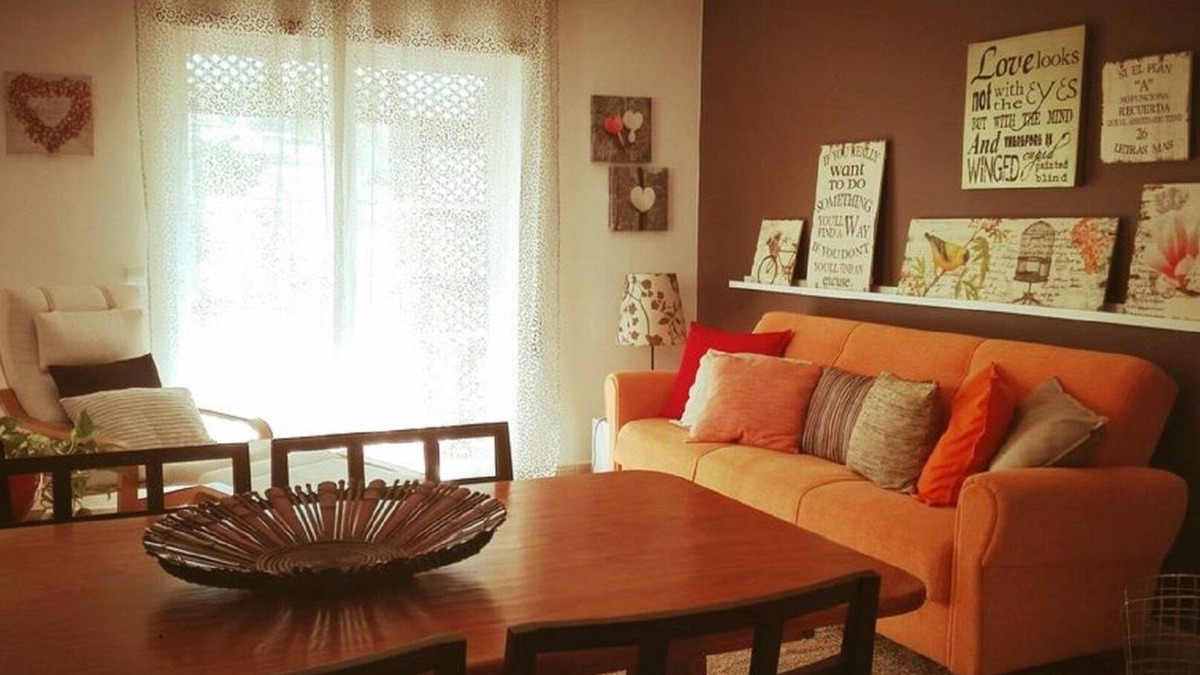 Ferragudo Apartment | Welcome to the Place of Hugs! I hope you're happy here!