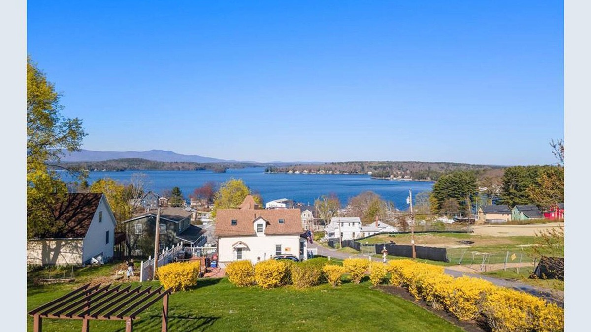 Weirs Beach Condo | Welcome to the Weirs -Lake View Condo - Late Check-out Sundays