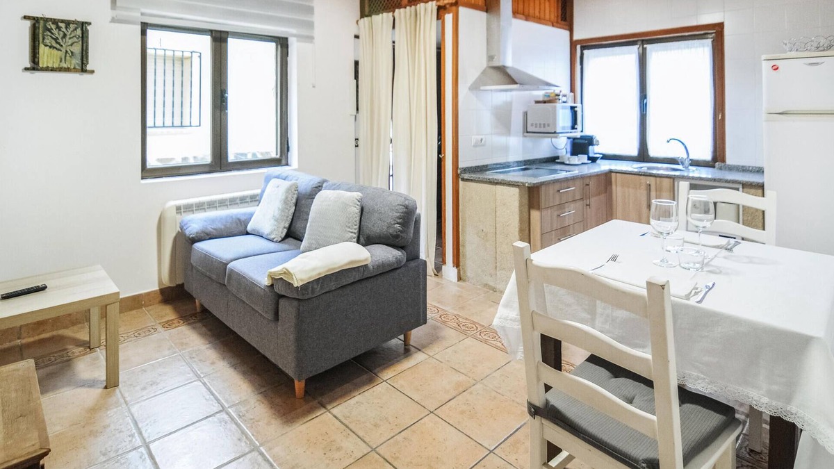 Saucelle Apartment | Welcome to this vacation apartment in the Arribes del Duero Nature Park.