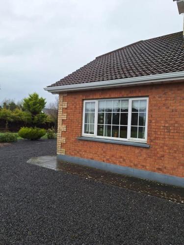 Ballyjamesduff Apartment | Welcome to Tunmobi Villa, its home away from home.