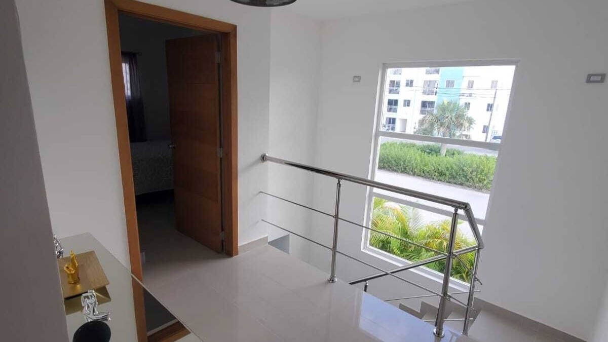Veron House | Welcome to your home away from home