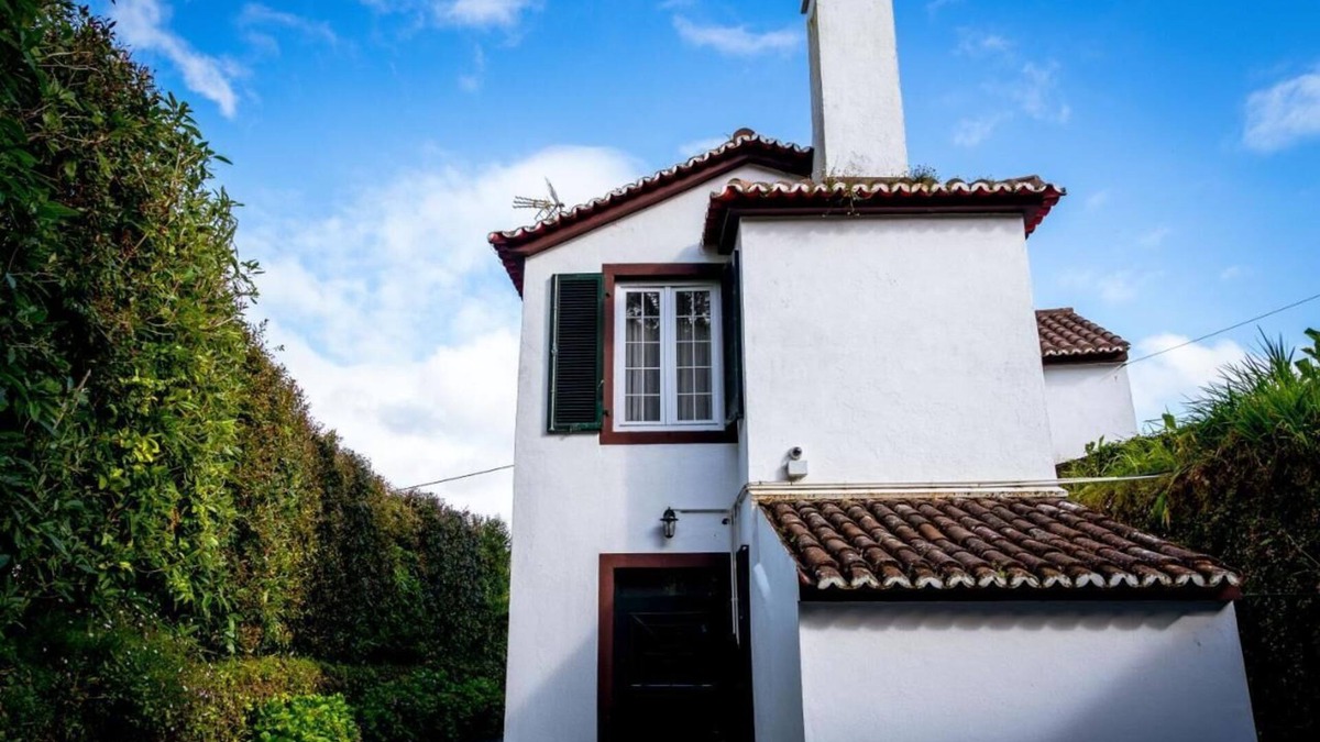 Furnas House | WelcomeBuddy - O Moinho (Furnas Spring Water)