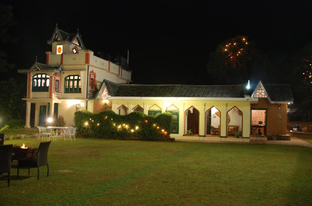 Pragpur Hotel | WelcomHeritage Judges Court