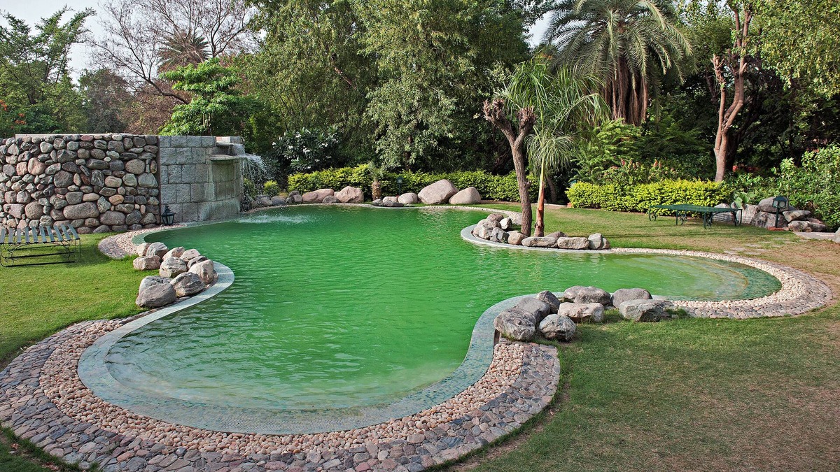 Desuri Hotel | WelcomHeritage Maharani Bagh Orchard Retreat