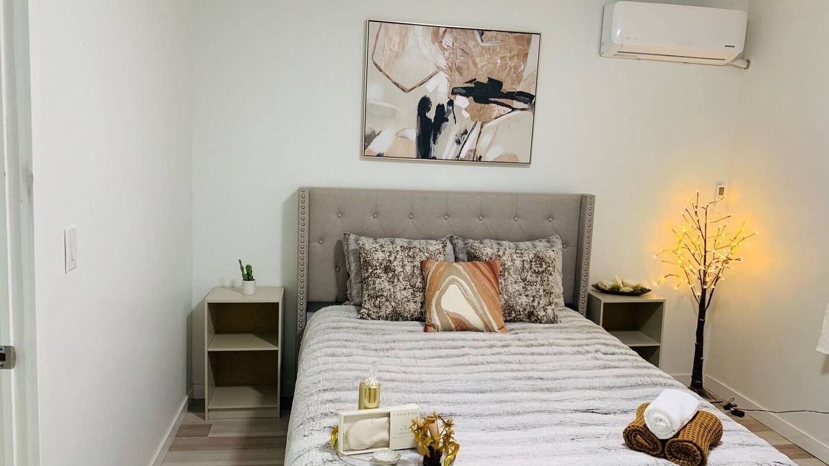 Central District Apartment | Welcoming 2-bedroom apartment with AC in vibrant Seattle