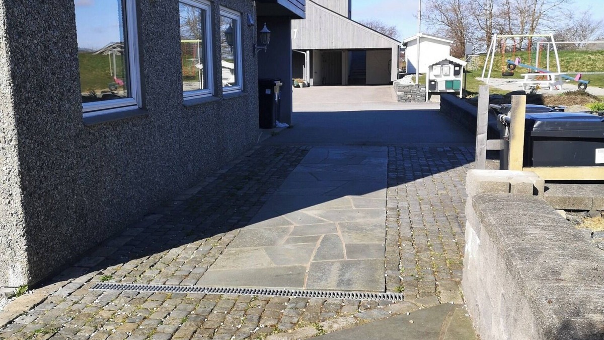 Karmoy Apartment | Welcoming 2-bedroom apartment with WiFi in charming Karmøy