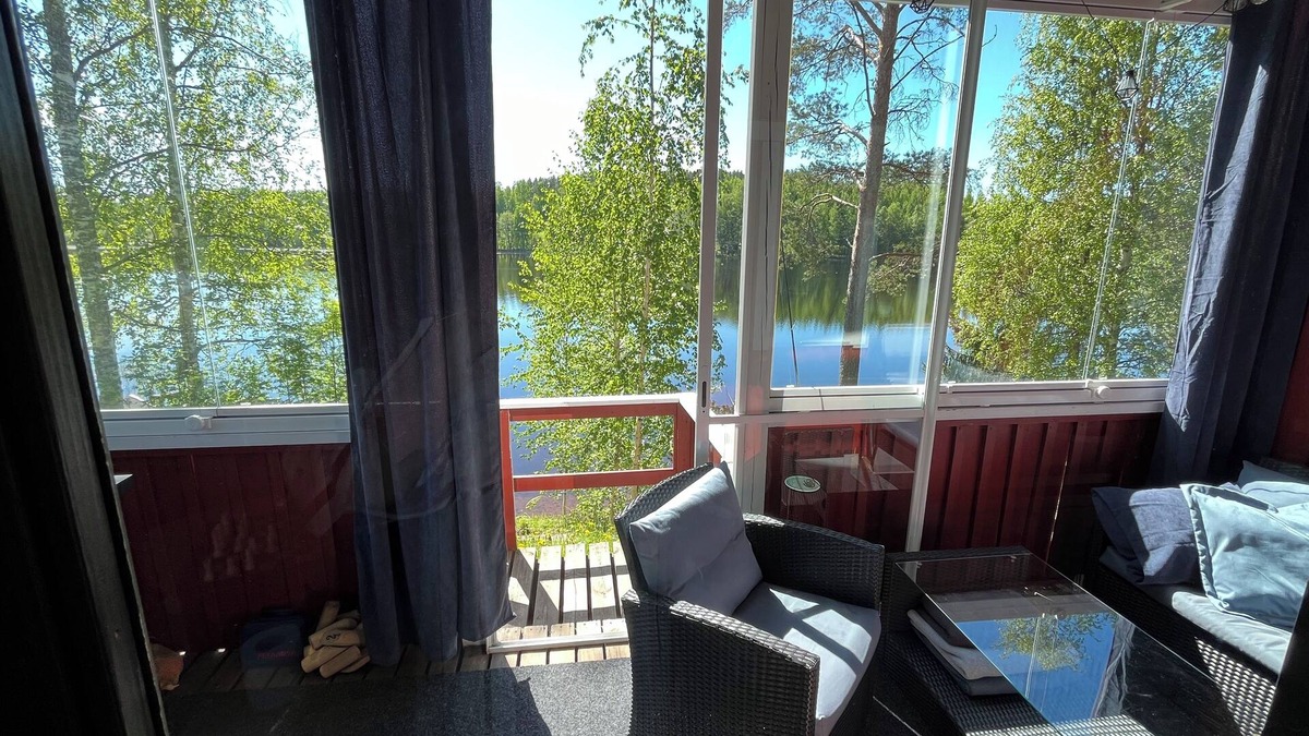 Aijala Cottage | Welcoming 2-bedroom semi-detached cottage by the lake in Central Finland