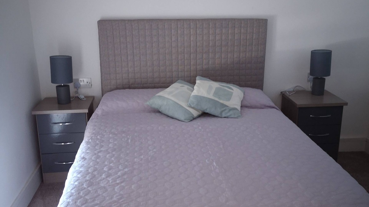 Ardgroom House | Welcoming 3-bedroom house with WiFi in Ardgroom Village