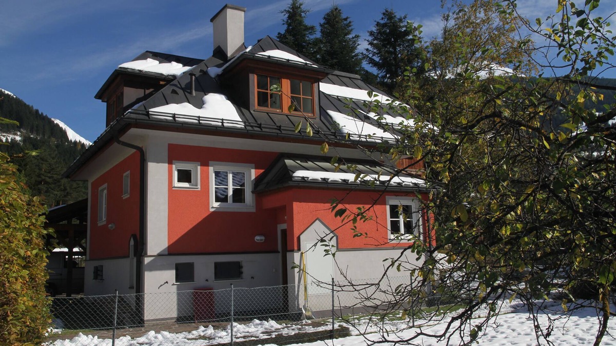 Bad Gastein House | Welcoming and fine, is situated 900 m above sea level in Bad Gastein.