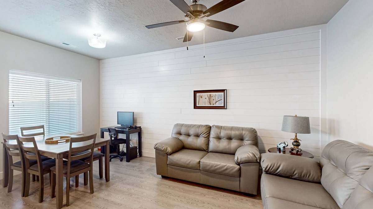 Cedar City House | Welcoming end-row townhouse with mtn views, wifi + dog friendly