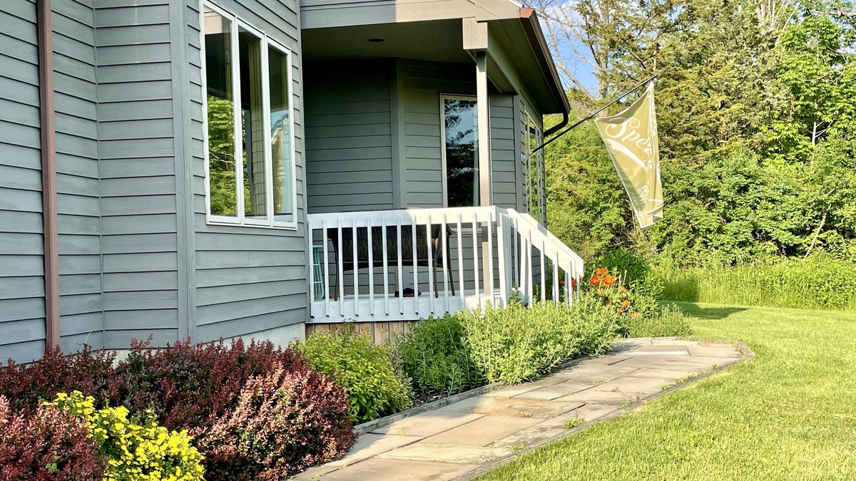 Ithaca House | Welcoming retreat close to Cornell, Ithaca College, and Cayuga Lake