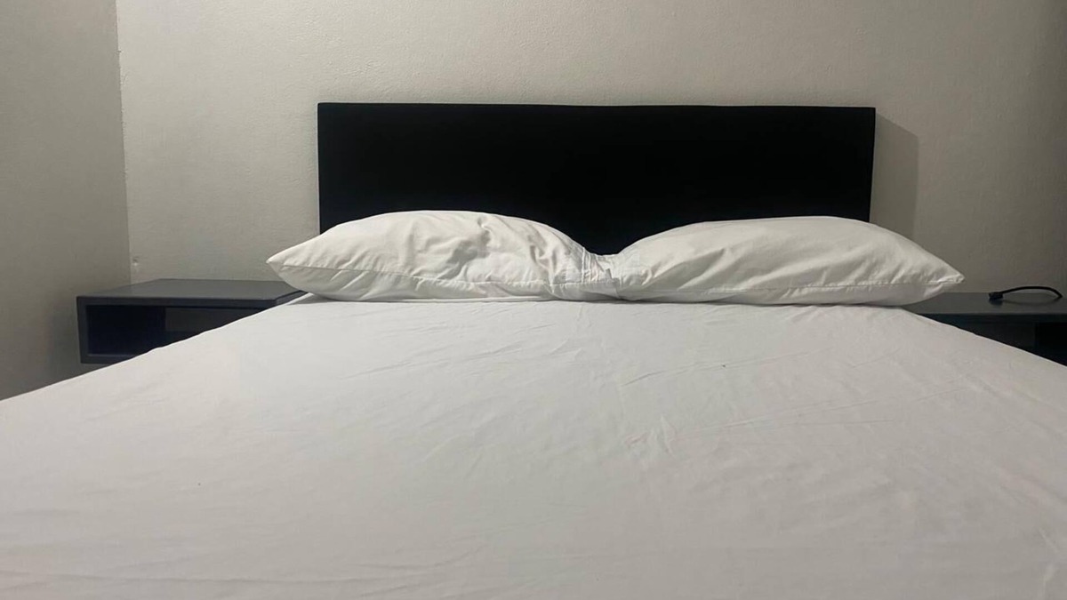 Trenchtown Apartment | Welcoming studio with AC in Kingston